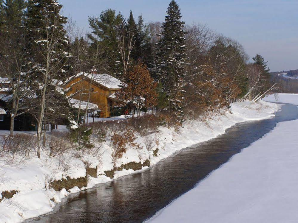 Pond'S Resort Blackville Eksteriør bilde